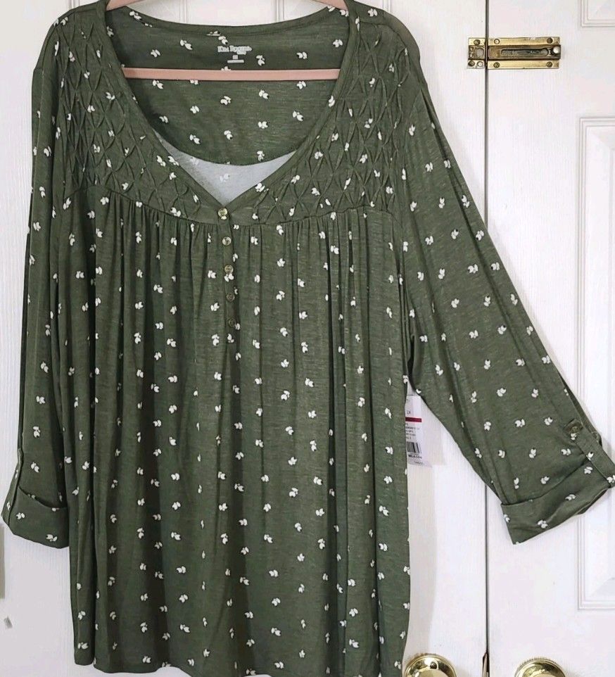 2X Kim Rogers Womans Olive Green 3/4 Sleeve V-Neck Popover Top 