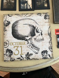 October 31 Halloween Skull Canvas Wall Art