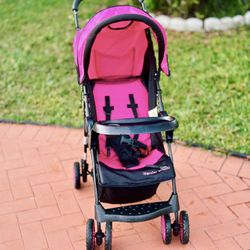 Wonder Buggy Roadmate multi-position compact stroller in pink.  