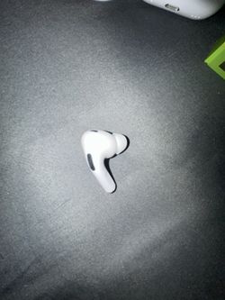 Right airpod pro