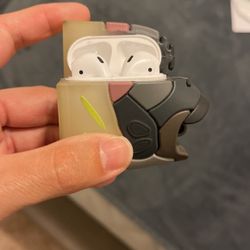 Apple headphones