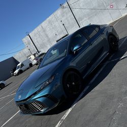 Toyota Camry SE 2025