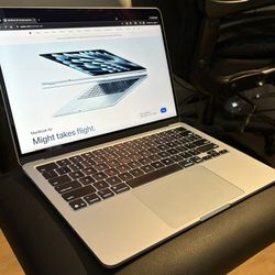 Flawless Macbook Air M4