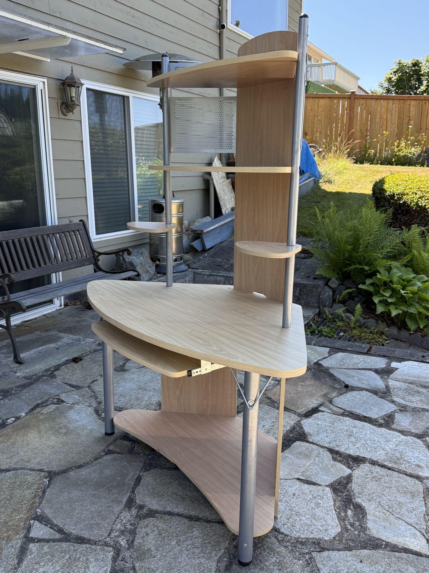 Modern Corner Desk with Shelves – Great Condition