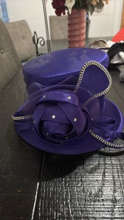 Woman purple hat