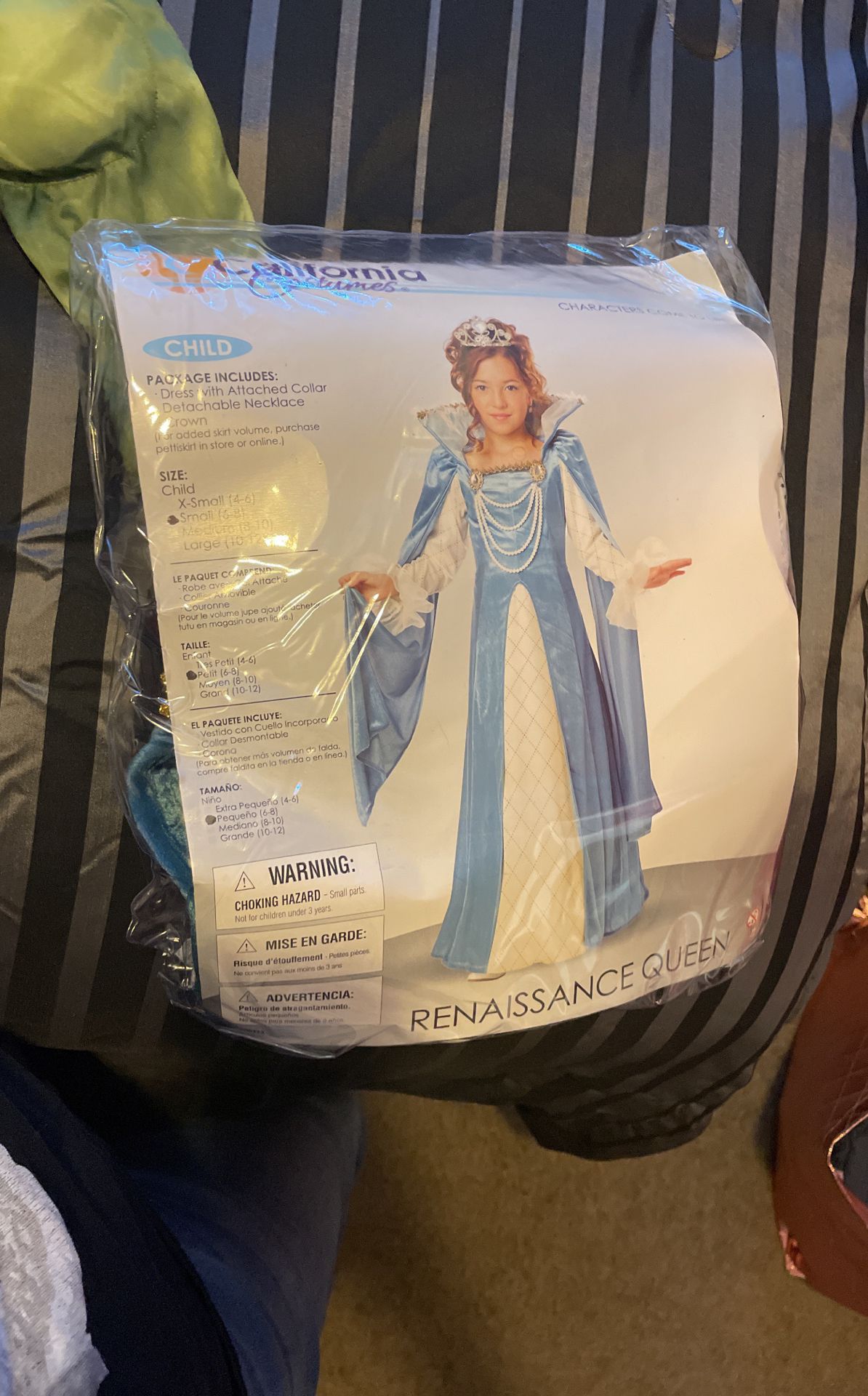 Renaissance Queen Kids Size SMALL (6-8)