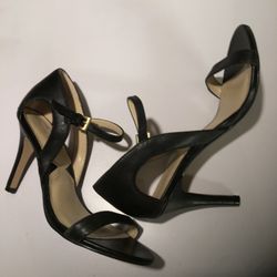 Adrienne Vittadini Size 7 Black Heels 