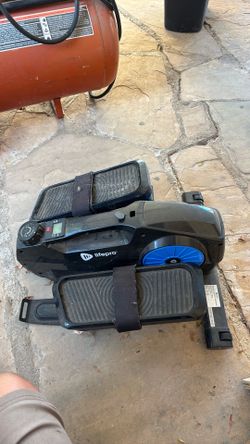 Lifepro Rove elliptical machine.