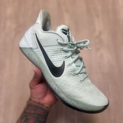 Nike Kobe AD Igloo Basketball Shoes Size 11.5 Mint Green Black Kobe Bryant