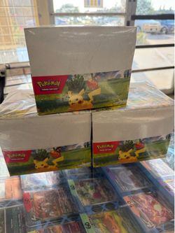 Pokemon ascended hero’s mini tin’s display