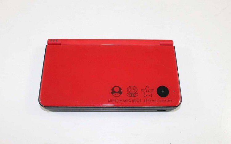 Super Mario Anniversary Limited Edition Nintendo DSi XL [NO Charger] for in Hill, SC - OfferUp