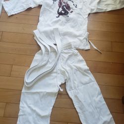 Taekwon Do 6oz Students Uniform With Belt