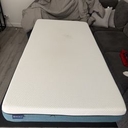 8” Twin Memory Foam Mattress For Sale With Washable Cover. Used But In Great Condition. Very Comfortable. 