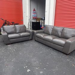 2  PIECE GRAY LEATHER COUCH SET