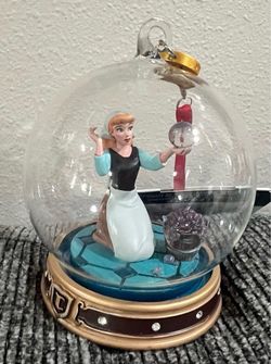 New with tag Disney Parks 2025 Ornament Cinderella Cleaning 75 Anniversary Glass Globe