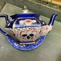Antique English Imari Gaudi Teapot