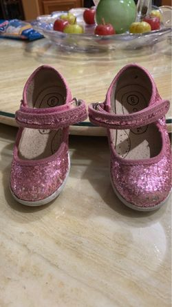 Little girls shoes