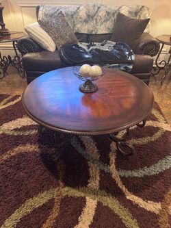 High quality coffee table and end tables