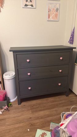Grey Dresser