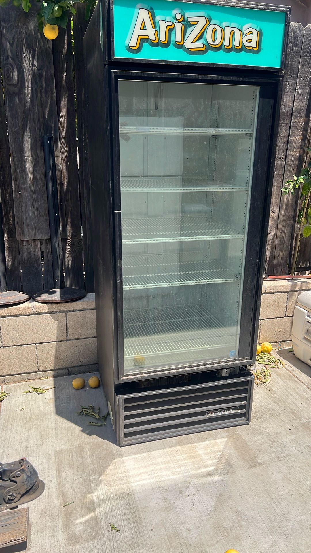 Restaurant Equipment For Sale Deep Fryers. Stoves Refrigerator And Much More 