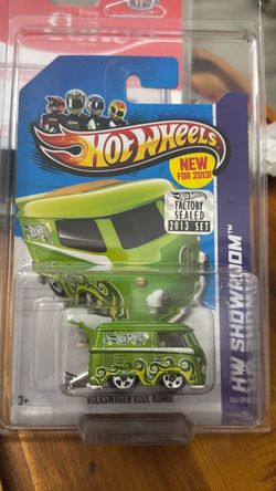 Hot Wheels Volkswagen Kool Kombi 2013 Factory Sealed