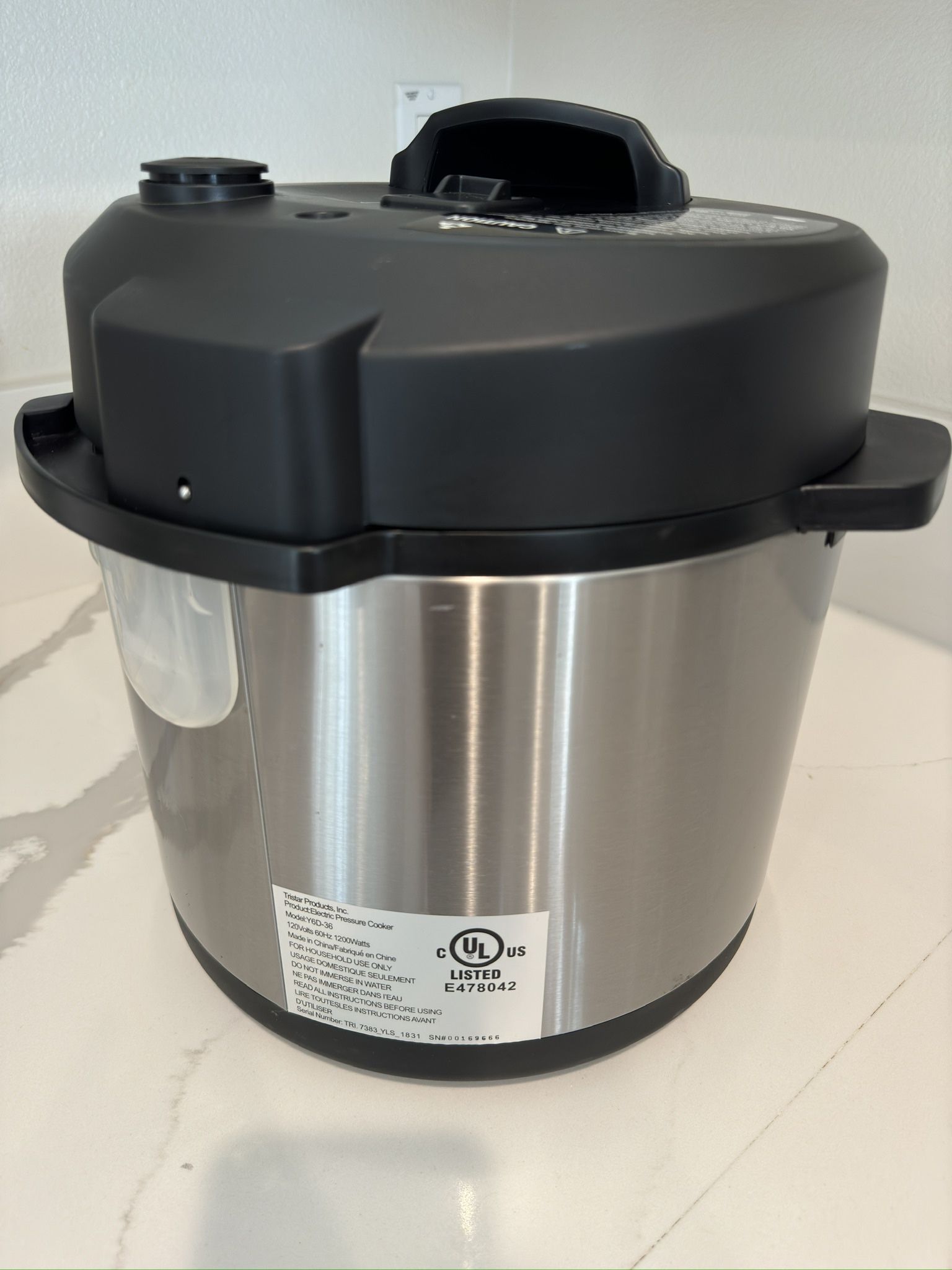 Like New Power Quick Pot Pressure Cooker