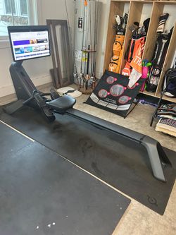 Like-New 2023 Peloton Row, ~47 Rides, Monticello