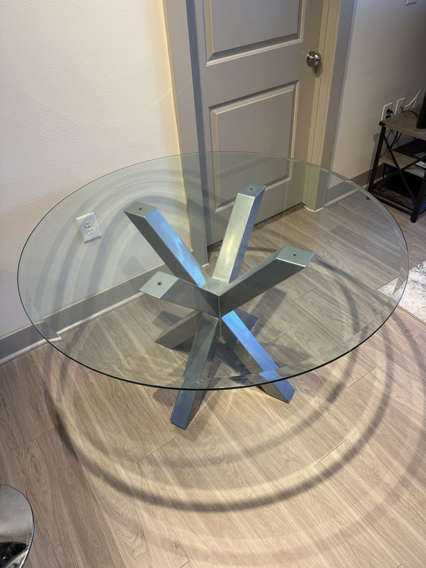 Glass round dining table