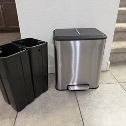 Fashionwu Dual Trash Can, Stainless Steel 2 x 4 Gal (2 x 15L) Garbage Can, Steel Pedal Recycle Bin with Lid and Inner Buckets, Rectangular Hands-Free 