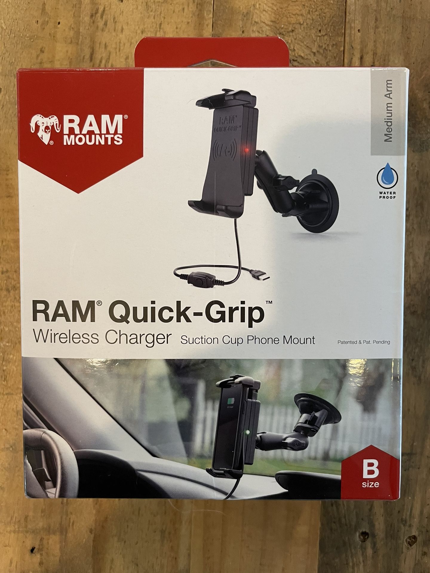 RAM Quick-Grip Wireless Charger Phone Mount