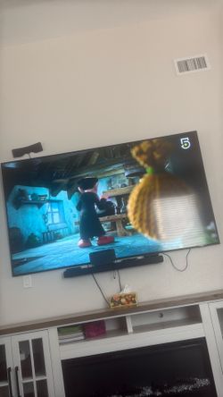 Samsung smart 85 inch tv , small hair line in screen , working perfectly fine