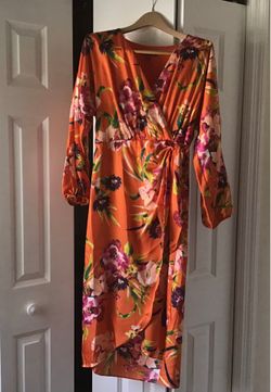 JULIA JORDAN~Printed Faux-Size 6 Wrap Long Sleeve Dress~Vibrant Orange Floral~Pre-owned~Excellent