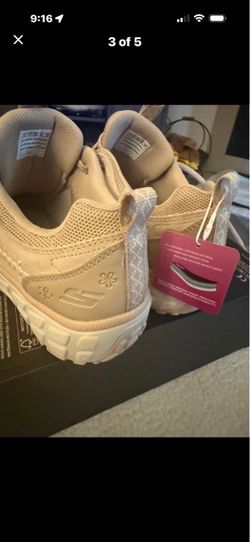 Skechers Women's Sneakers New with Tags