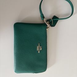 Green Wristlet - Coach 