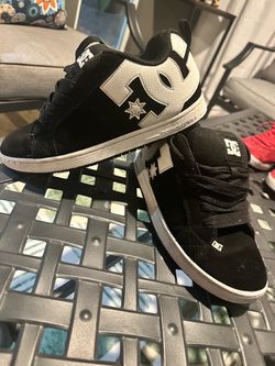 Men DC Shoes size 7.5