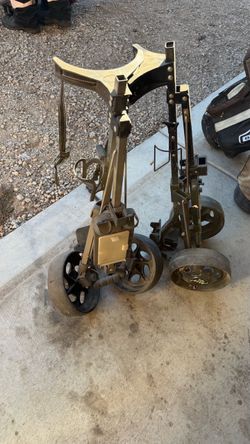 Golf club push carts