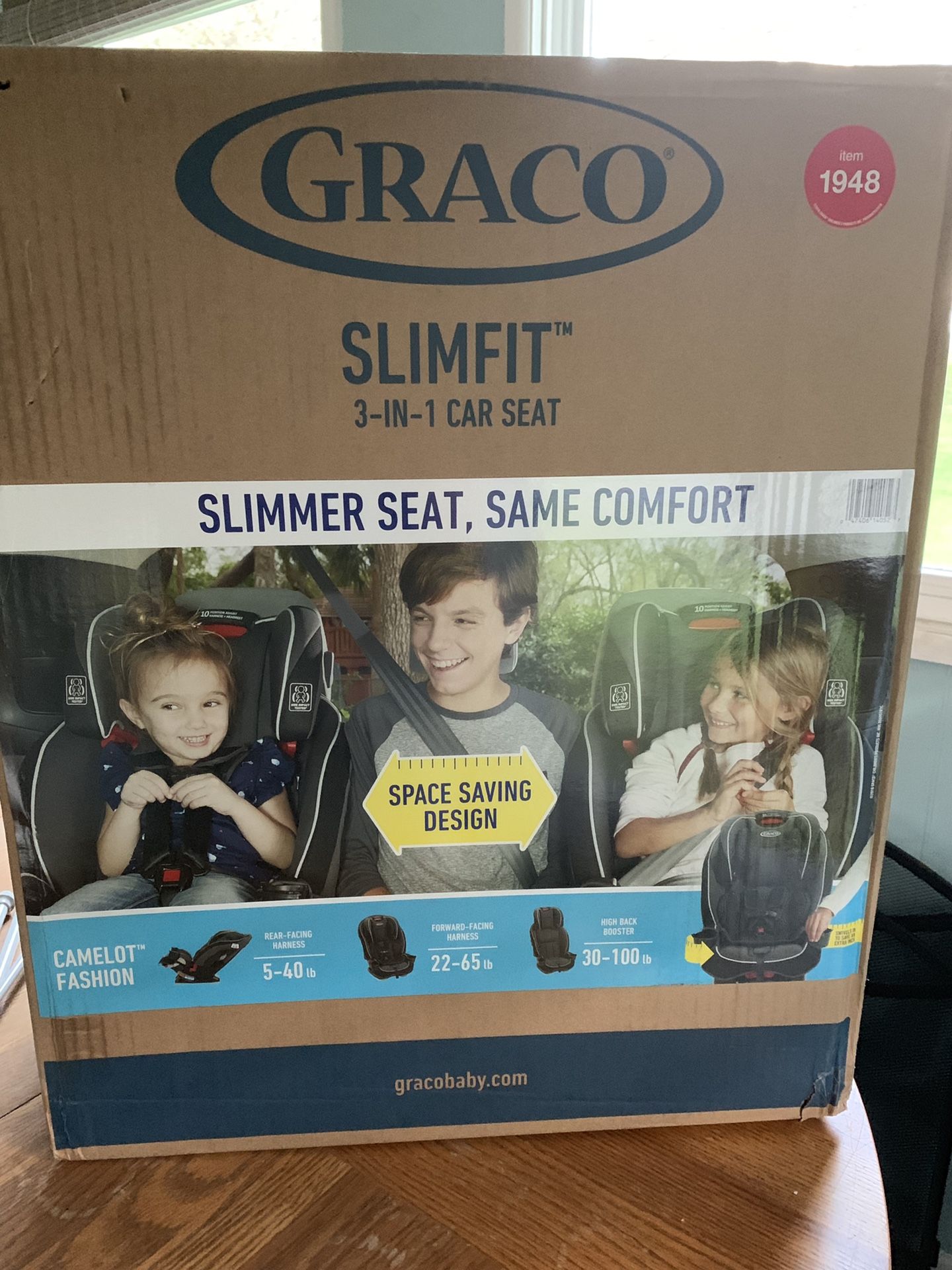 Graco slim fit 3 in 1 car seat