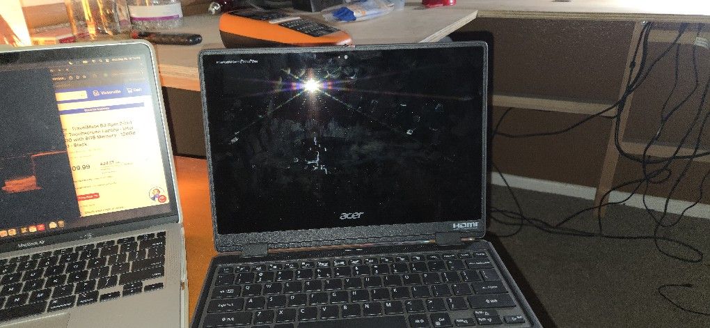 Acer - TravelMate B3
