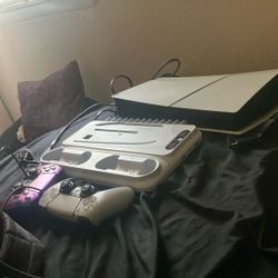 Selling Ps5 