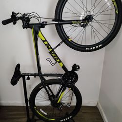 Giant Talon 3 mountain bike