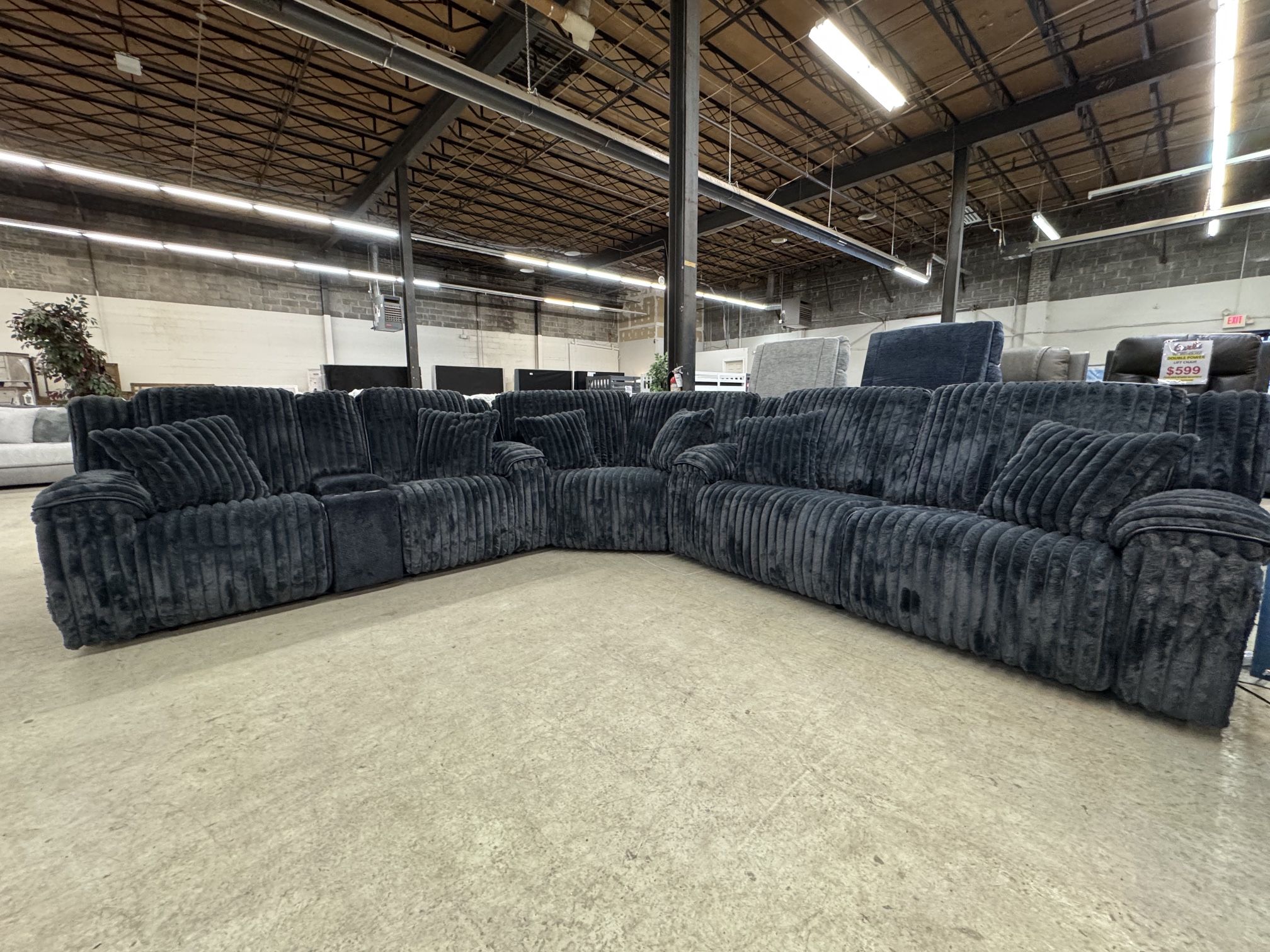 Luxurious 3 Peace Sectional! No Credit Needed Financing Available!! This Is A Must Have For Your Living Room!!