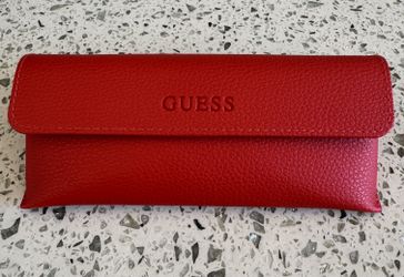 Guess case
