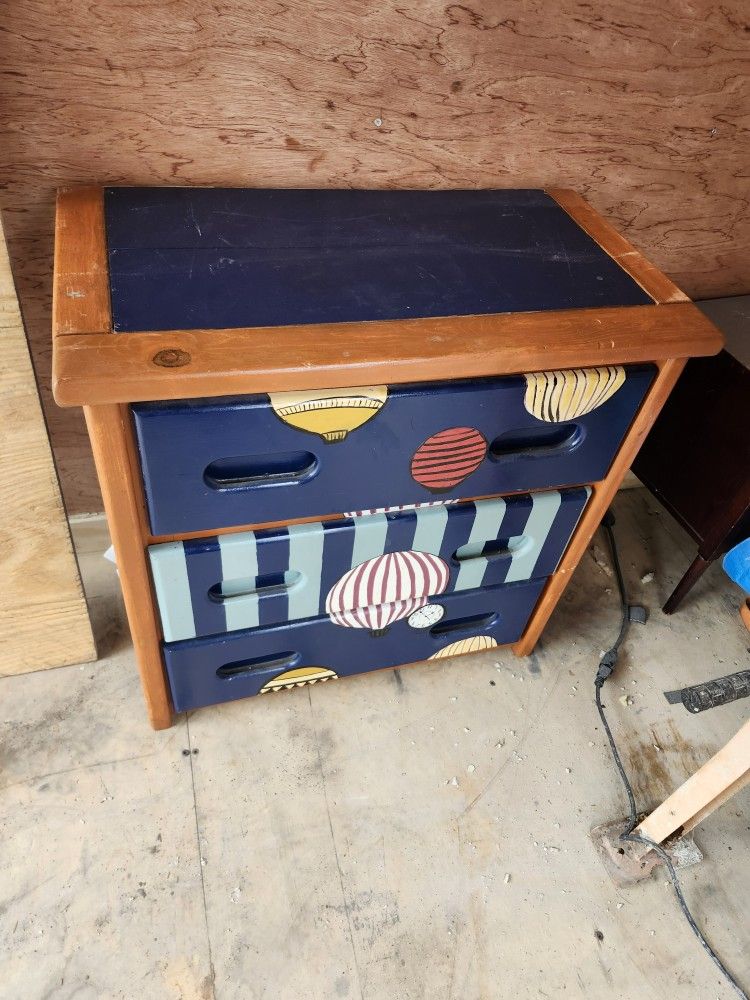 3 Drawer Dresser
