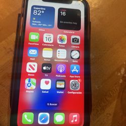 iPhone XR 64 Gb Sim-Lock: Unlocked --works with any SIM card