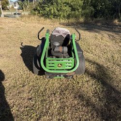 2022 John Deere Z930M