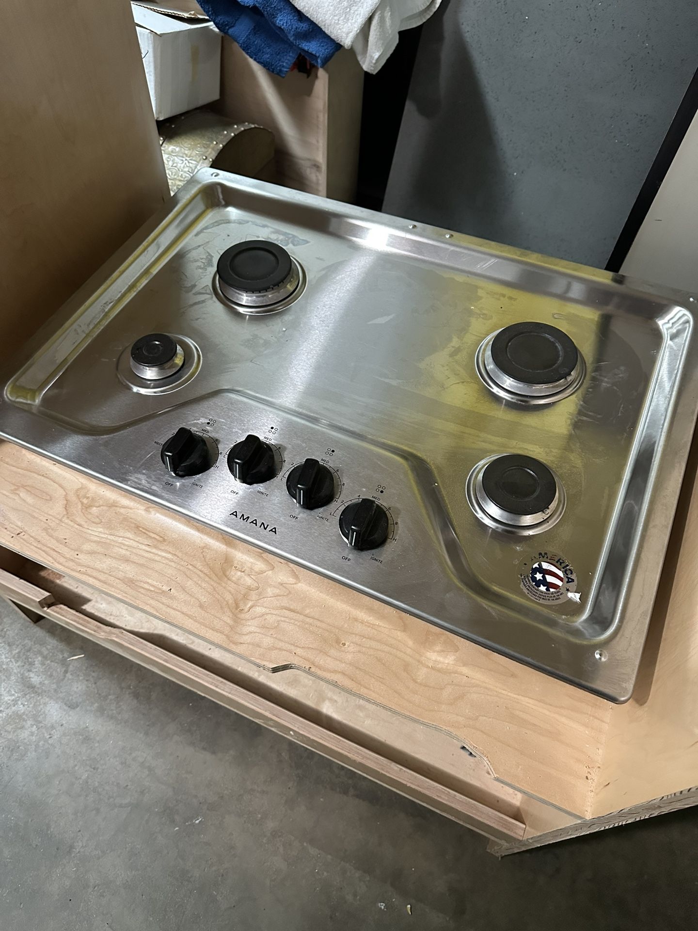 Amana Counter Top Stove