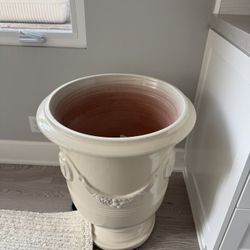 Italian Ceramic Pot - New Condition