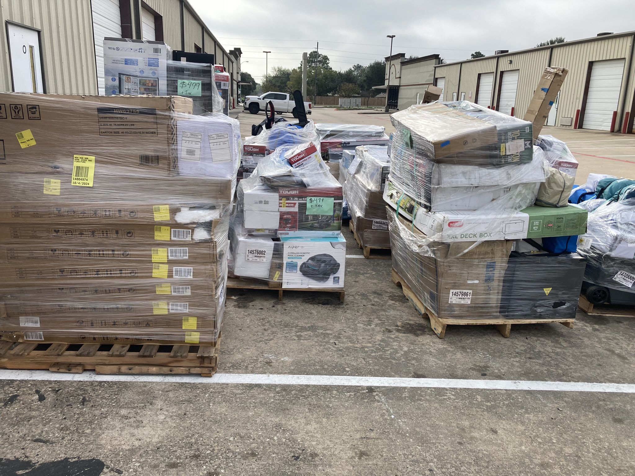 Black Friday Special $100 OFF On Every Pallet