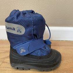 7T Kamik Snow Boots