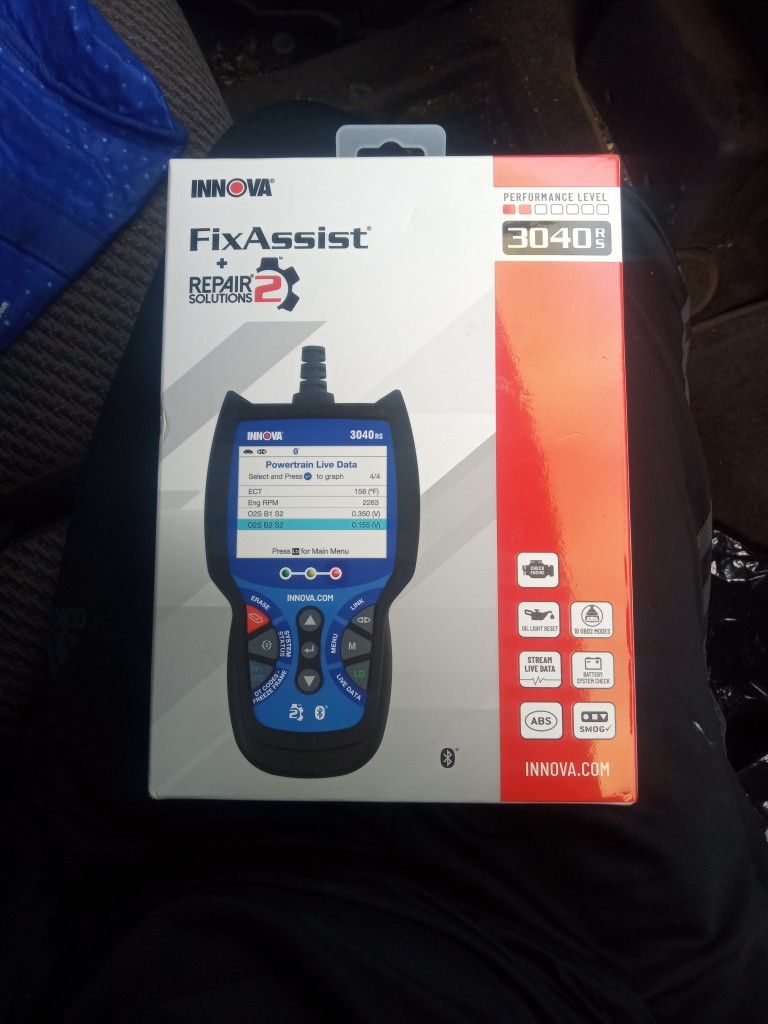 Innova Fix Assist And Repair Solutions 2 3040RS OBDII Scanner